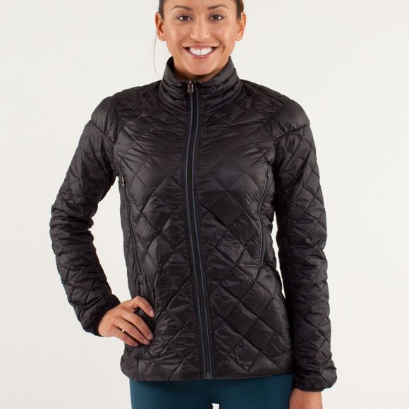 lululemon athletica Jackets & Blazers - Lululemon Run Reversible Down Filled Running Jacket Athleisure Women's Size 6